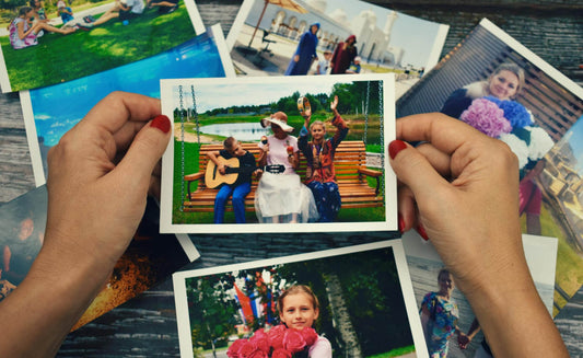 How to Preserve Your Photo Memories by Choosing the Right Photo Digitization Service