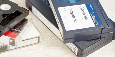 2 pièces Adaptateur Cassette VHS-C pour VHS-C Caméscopes SVHS JVC
